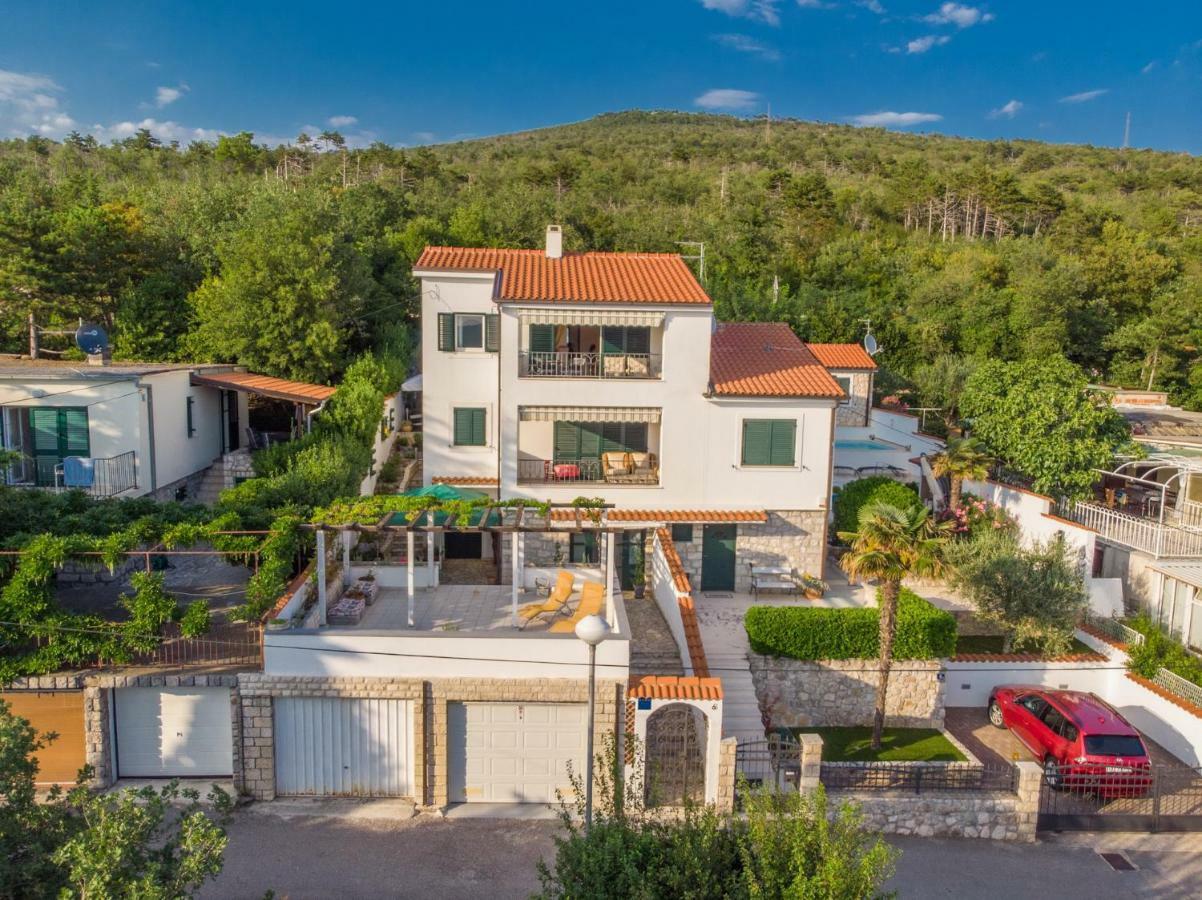Villa Nika Selce Exterior photo